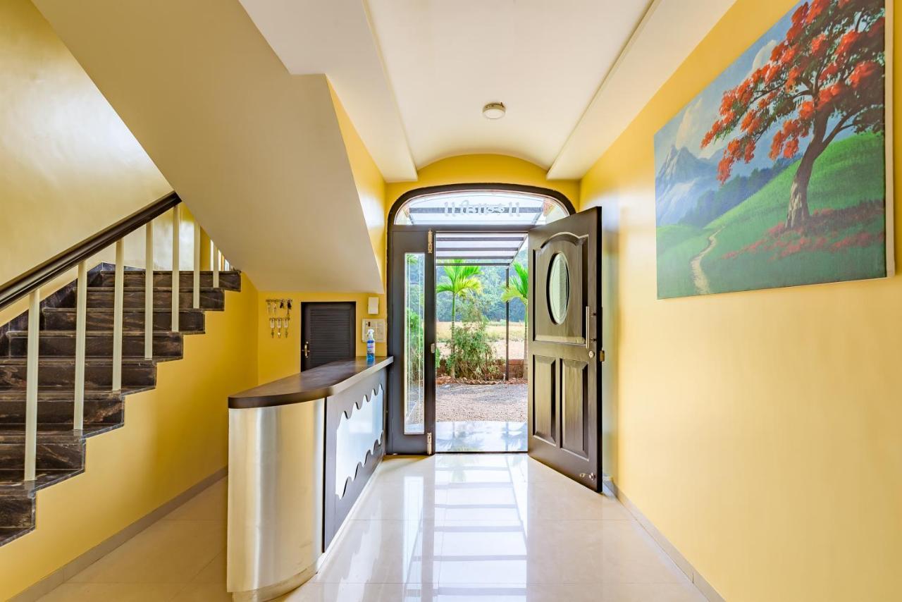 Saffronstays Ocean Breeze, Guhāgar 외부 사진